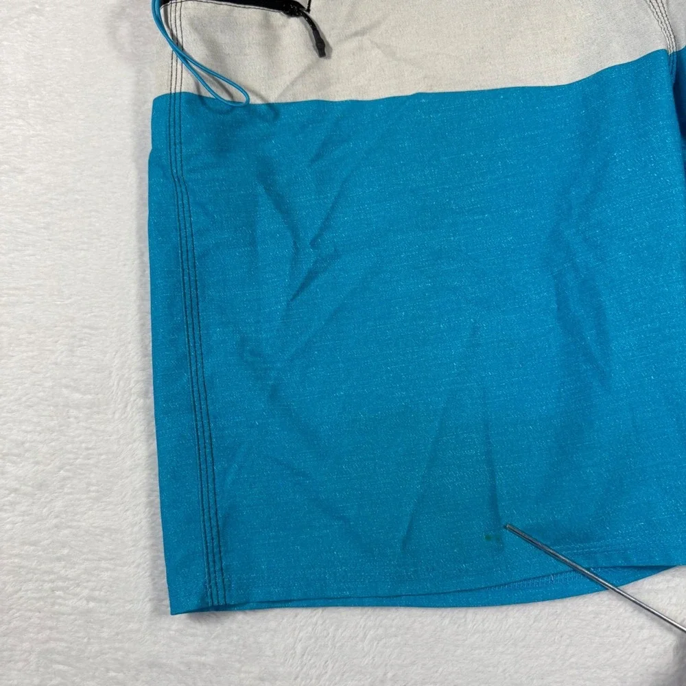 Quiksilver Board Shorts Mens 38 Blue‎ Black Colorblock Zip Pocket Stretch
